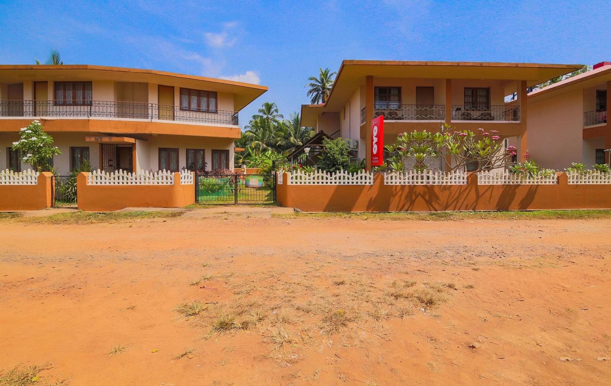 Super Hotel O The Goan Courtyard Colva Exterior foto